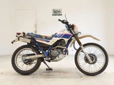 Yamaha SEROW 225-2