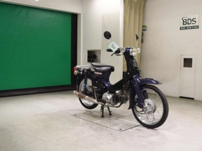 Honda C90