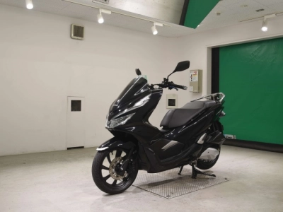 Honda PCX125-3