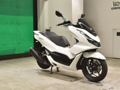 Honda PCX125-4
