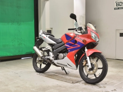 Honda CBR125R