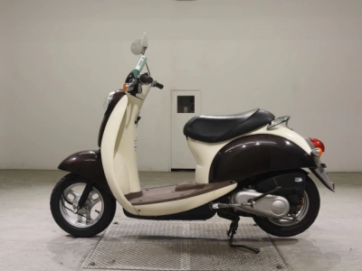 Honda CREA SCOOPY