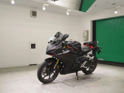 Honda CBR250RR-2A