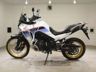 Honda XL750 TRANSALP 