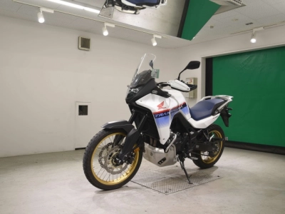 Honda XL750 TRANSALP 