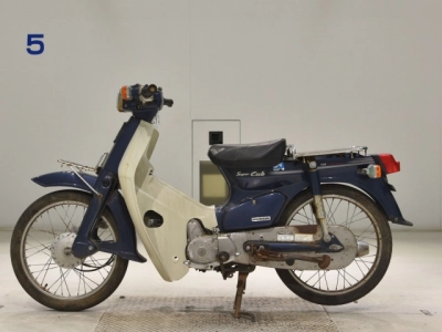 Honda C50-E