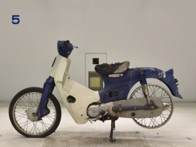 Honda C50