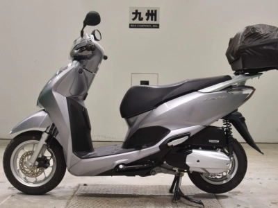 Honda LEAD 125