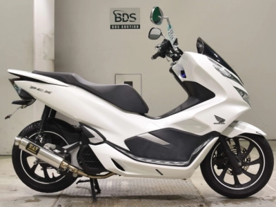 Honda PCX125-3
