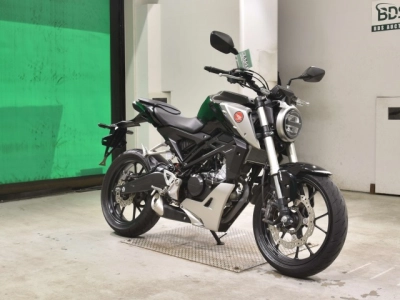 Honda CB125R