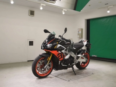 Aprilia  APRILIA  TUONO V4 1100FAKU