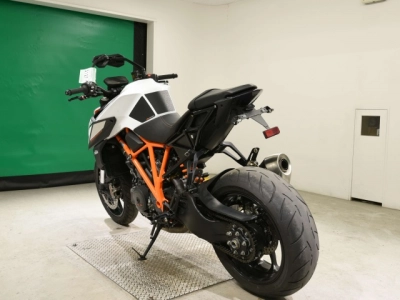KTM KTM 1290 SUPER DUKE R