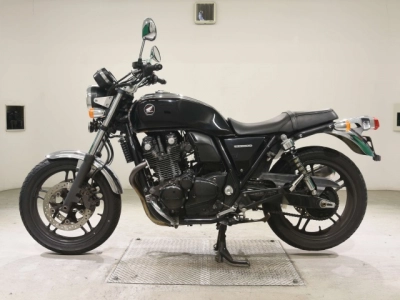 Honda CB1100A