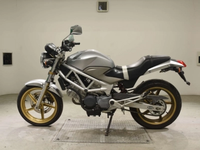 Honda VTR250