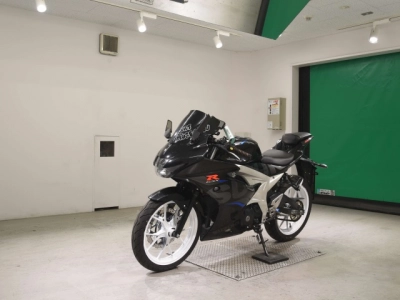 Suzuki GSX-R125