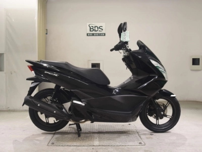 Honda PCX125-2