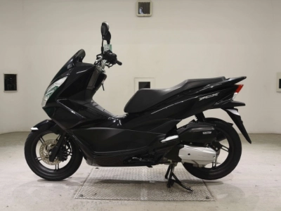 Honda PCX125-2