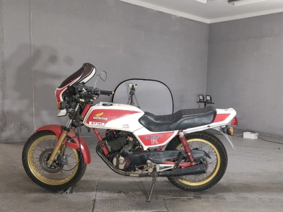Honda CB250RS-R