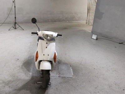 Suzuki LET'S5
