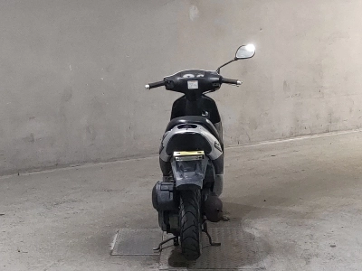 Suzuki ZZ