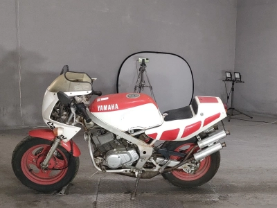 Yamaha YSR80