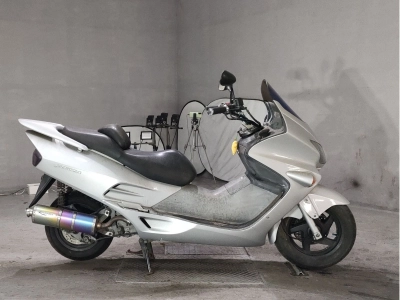 Honda FORZA