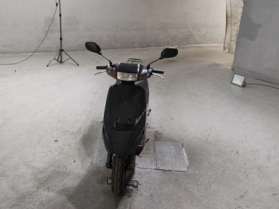 Suzuki ADDRESS V100