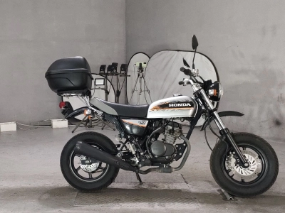 Honda  APE 50 TYPE D