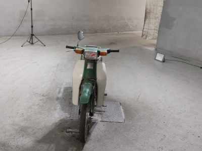 Suzuki BAR DEE50