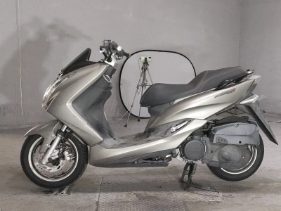 Yamaha MAJESTY 155S