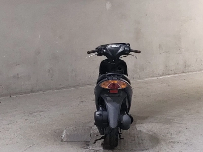 Suzuki ADDRESS V50