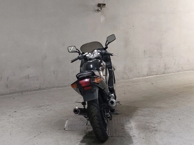 Kawasaki ZZR250