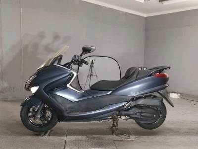 Yamaha MAJESTY 250