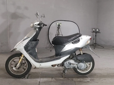 Suzuki ZZ