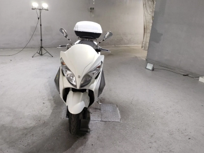 Suzuki SKYWAVE 250SS