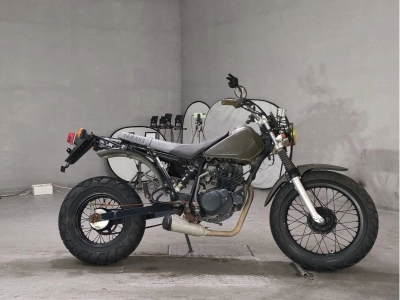 Yamaha TW200
