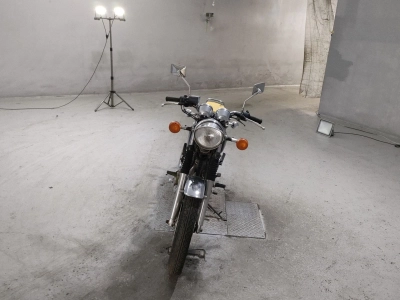 Yamaha SR400-1