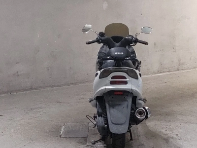 Yamaha MAJESTY 125