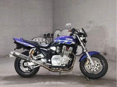Yamaha XJR1300