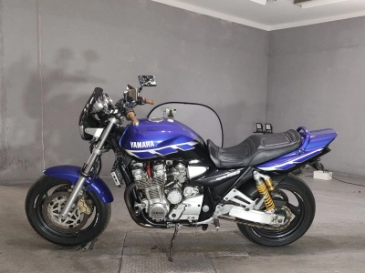 Yamaha XJR1300
