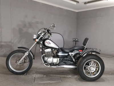 Honda  REBEL  TRIKE 