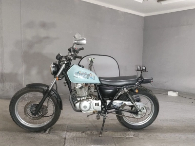 Suzuki GLASS TRACKER BIG BOY