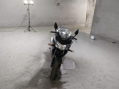 Honda CBR250R