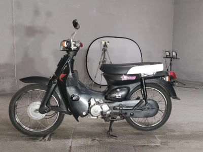 Honda SUPER CUB90