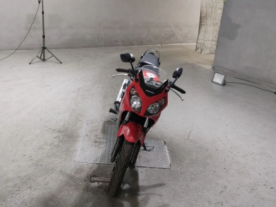 Honda CBR150R