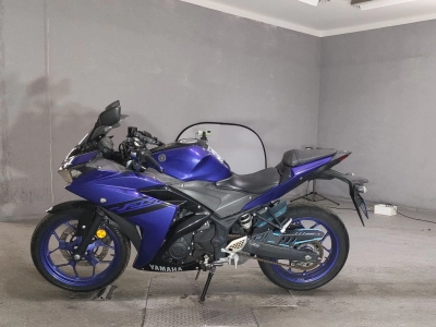 Yamaha YZF-R25