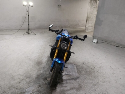 Yamaha XSR900