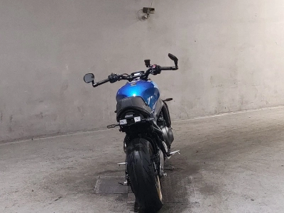 Yamaha XSR900