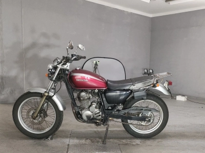 Honda CB223S