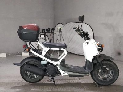 Honda ZUMAR